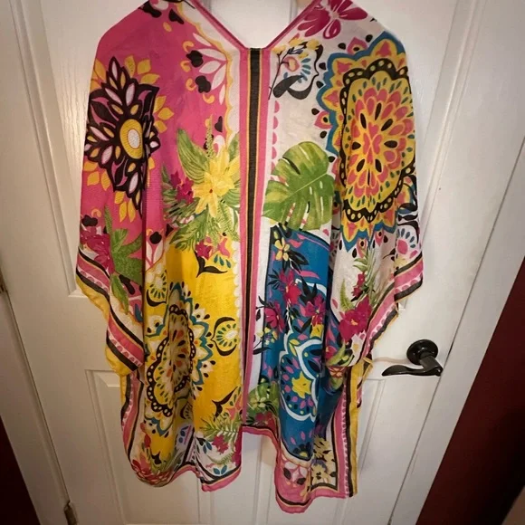 Nine West Multicolor Floral Wrap - Picture 2 of 3